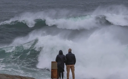 Toda España, en alerta por la borrasca Oriana con vientos de 100 kilómetros hora, lluvia y nieve