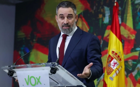 Abascal desacredita el documento marco del PP para negociar con Vox y lo tacha de «error»