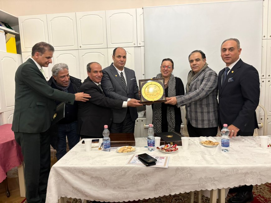 La Fundación "Mensaje de Paz" honra al Embajador Ahmed Fahmy y a varios líderes diplomáticos e intelectuales en Budapest