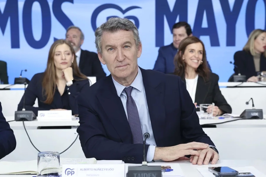 Feijóo pide a Vox «responsabilidad» y que no se conviertan en «un muro»