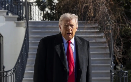 Trump avanza una «gran oleada» de ataques contra Irán «muy pronto»