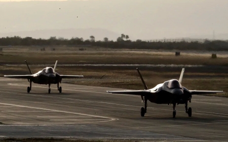 Grecia envía fragatas y cazas a Chipre tras el ataque de un dron iraní a la base británica