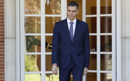 Sánchez escribe a la militancia del PSOE para defender su respuesta ante la guerra
