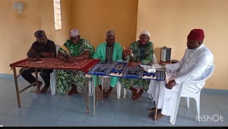 Con video y fotos: Seminario de Ramadán en Benín analiza el artículo del pensador Ali Al-Sharafa: "Ramadán, el mes del examen"