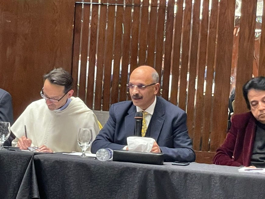Abdel Radi Radwan en el seminario "Mensaje de Paz": La paz es la cima de la fuerza y el pilar de la vida; un mandato coránico que no admite demora