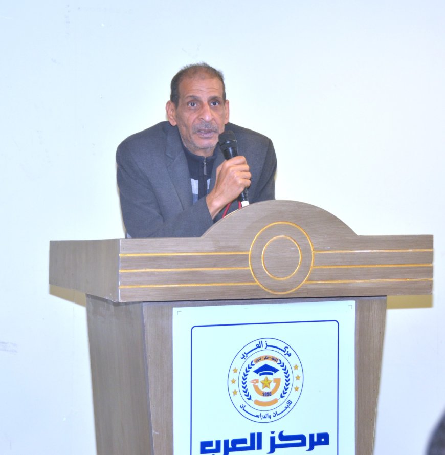 Atef Zayed durante el Iftar de la Biblioteca Digital de Al-Shorafa Al-Hammadi: Es necesario lanzar un proyecto para vincular a los jóvenes con las causas de la patria