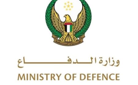 Las defensas aéreas de Emiratos interceptan 19 misiles balísticos y 26 drones