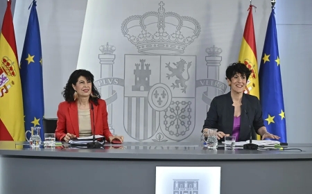 El Gobierno aprueba blindar y proteger el aborto en la Constitución