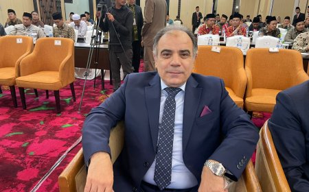 El mensaje más audaz de Magdy Tantawi en el simposio internacional "Paz y Corán"