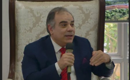 Magdy Tantawy envía un mensaje de paz desde Indonesia: "El mundo necesita un discurso coránico que ponga fin a los conflictos"