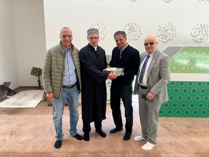 Gran afluencia de público para conocer las obras del pensador Ali Muhammad Al-Shurafa Al-Hammadi en Graz, Austria