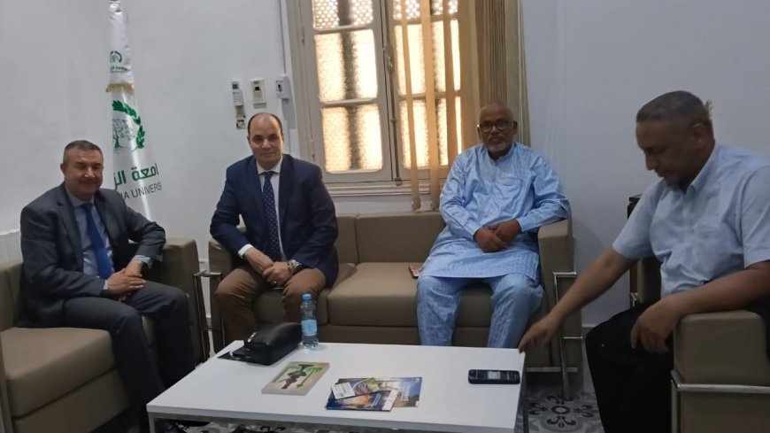 Una delegación de "Mensaje de Paz" y el "Centro Árabe" analiza las tesis ilustradas del pensador Ali Al-Shurafa Al-Hammadi con el Dr. Rachid Tabbakh