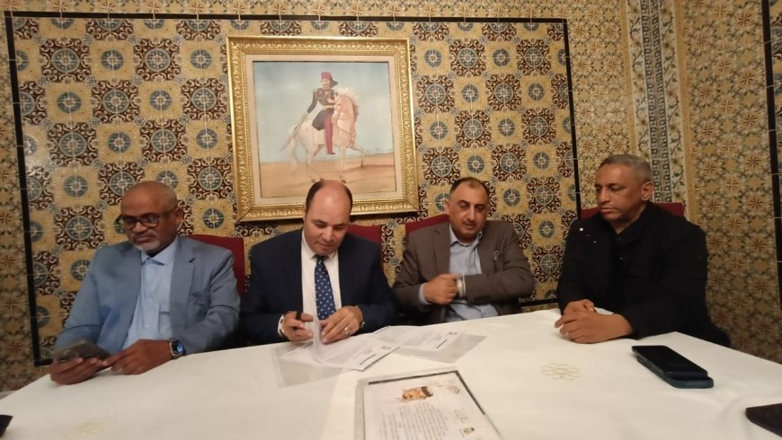 Protocolo de cooperación entre el "Centro Árabe", la Biblioteca Digital de Al-Shurafa Al-Hammadi, "Mensaje de Paz" y la "Unión Árabe de Albergues de la Juventud"