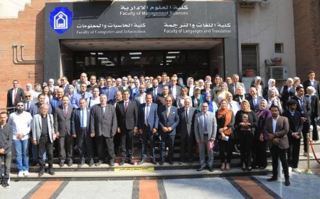 Con la participación de funcionarios y expertos, el XVIII Congreso Científico de la Academia Sadat recomienda crear un banco de ideas en las universidades egipcias