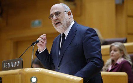 Junts y el PP discrepan y se alejan en el Senado en la moción para pedir elecciones ya