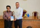 El vicerrector de la Universidad de Sarajevo elogia las obras del pensador Ali Al-Shurafa y da la bienvenida a la cooperación con la Fundación Mensaje de Paz Global para promover la cultura de la paz y el diálogo