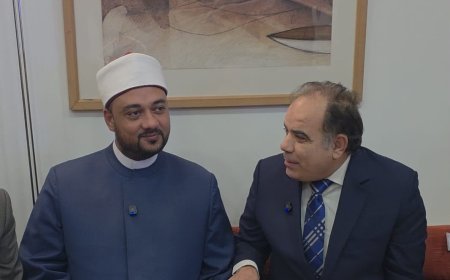 El Secretario General del Consejo Superior de Asuntos Islámicos elogia el papel de la Fundación Internacional Mensaje de Paz en la difusión de la conciencia y los valores humanos