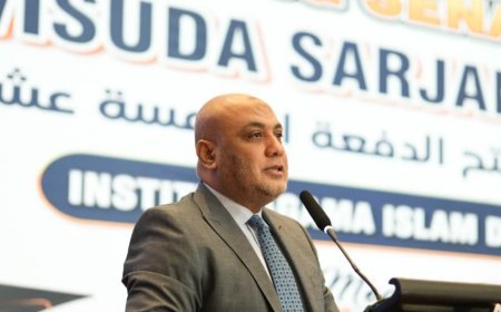 El discurso del pensador árabe Ali Mohamed Al-Shorafa recibe una gran atención oficial y académica en la graduación de la decimoquinta promoción de la Universidad Dar Al-Fath de Indonesia