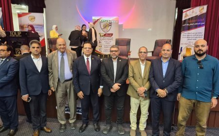 La delegación de «Risalat al-Salam» (Mensaje de Paz) llega para participar en la celebración del 12º aniversario de la fundación de «Mu'assasat al-Qada» (Fundación de Líderes).