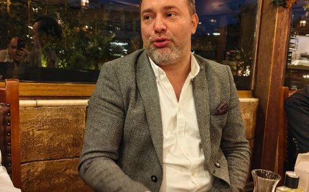 Empresario turco: "Amo la Fundación Mensaje de la Paz y admiro su idea" | Fotos