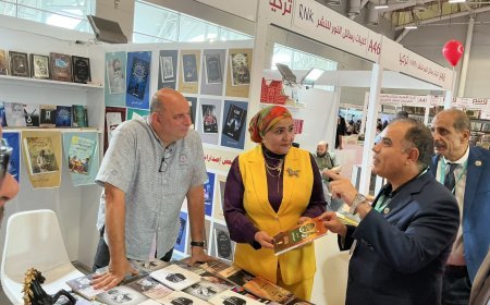 Magdi Tantawi llama a las puertas de los editores para dar a conocer el proyecto intelectual "Mensaje de Paz"