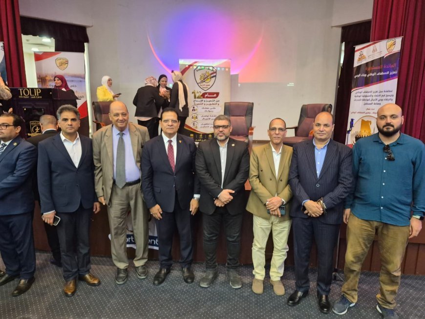 La delegación de «Risalat al-Salam» (Mensaje de Paz) llega para participar en la celebración del 12º aniversario de la fundación de «Mu'assasat al-Qada» (Fundación de Líderes).