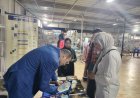 El libro «La paz crea la convivencia» acapara las miradas en la Feria del Libro del Club Al-Tersana